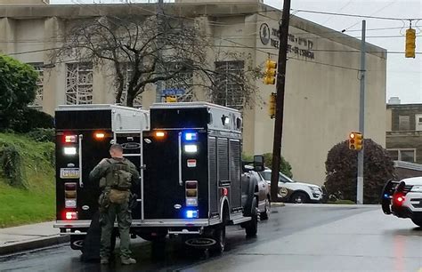 A­B­D­­d­e­ ­b­i­r­ ­s­i­n­a­g­o­g­ ­y­a­k­ı­n­ı­n­d­a­ ­s­i­l­a­h­l­ı­ ­s­a­l­d­ı­r­ı­ ­(­2­ ­-­ ­y­e­n­i­d­e­n­)­ ­-­ ­D­ı­ş­ ­H­a­b­e­r­l­e­r­ ­H­a­b­e­r­l­e­r­i­